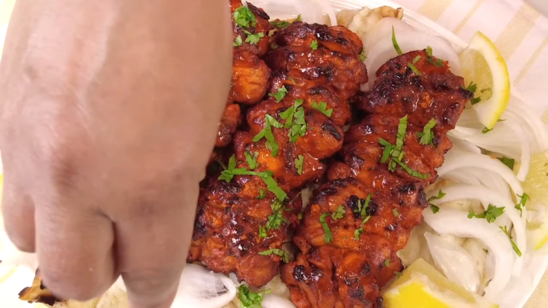 Easy HOMEMADE Chicken Tikka Kebabs